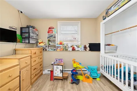 110 112 Tiernan Avenue Warwick RI 02886