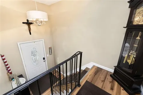 110 112 Tiernan Avenue Warwick RI 02886