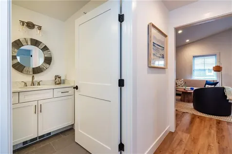 32 Exchange Street East Greenwich RI 02818