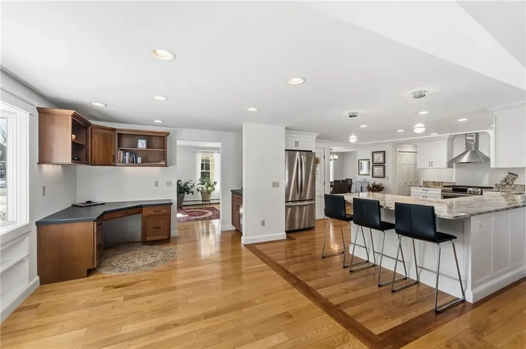 17 Rogler Farm Road Smithfield RI 02917