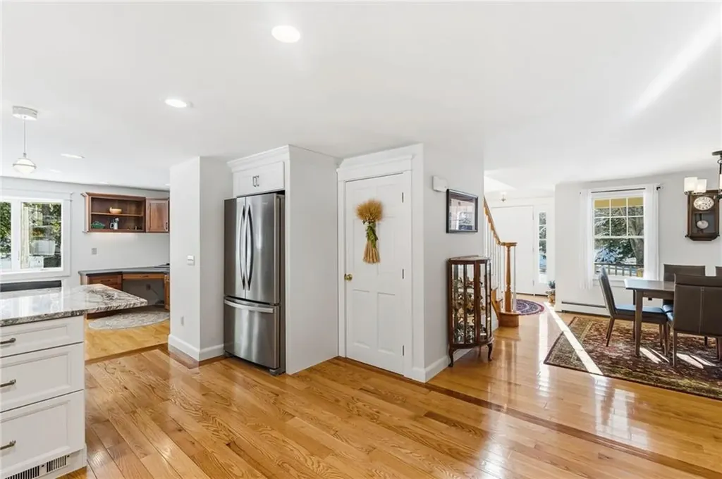 17 Rogler Farm Road Smithfield RI 02917