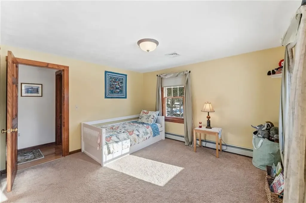 17 Rogler Farm Road Smithfield RI 02917