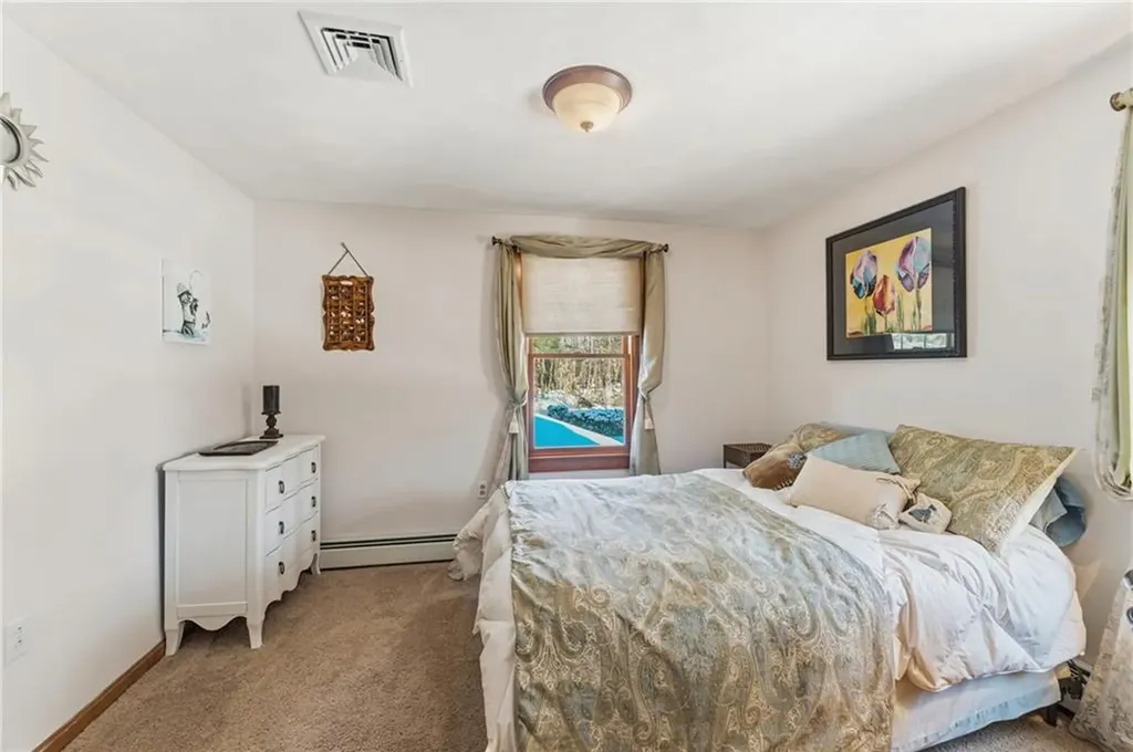 17 Rogler Farm Road Smithfield RI 02917