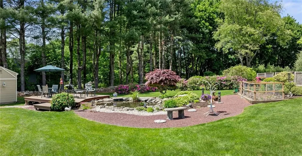 17 Rogler Farm Road Smithfield RI 02917