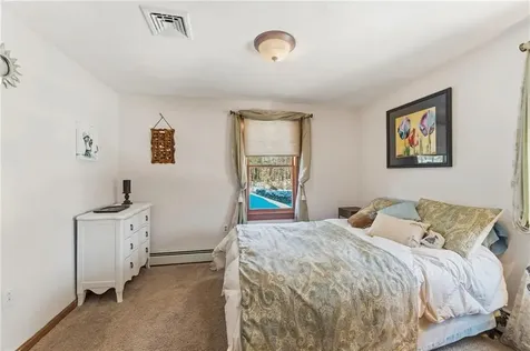 17 Rogler Farm Road Smithfield RI 02917