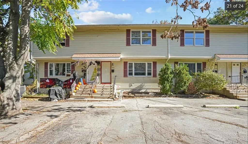 598 Weeden Street Pawtucket RI 02860