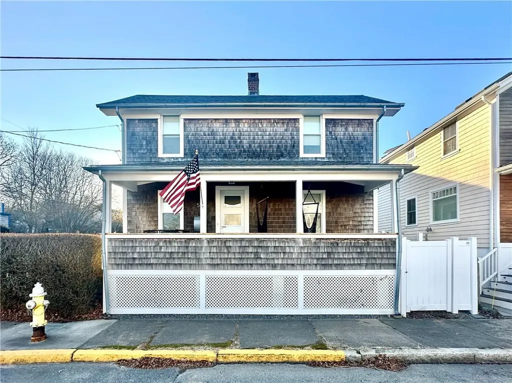 59 Houston Avenue Newport RI 02840