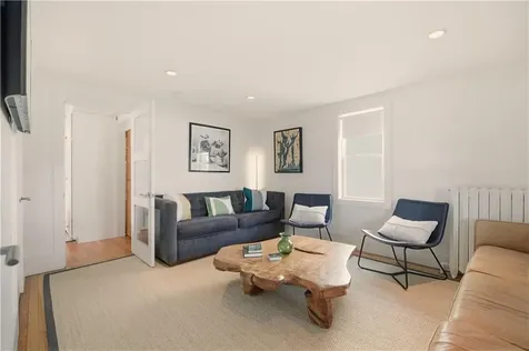 59 Houston Avenue Newport RI 02840