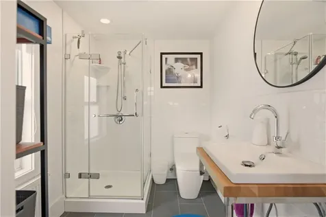 59 Houston Avenue Newport RI 02840