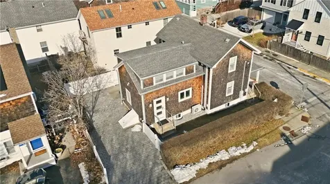 59 Houston Avenue Newport RI 02840