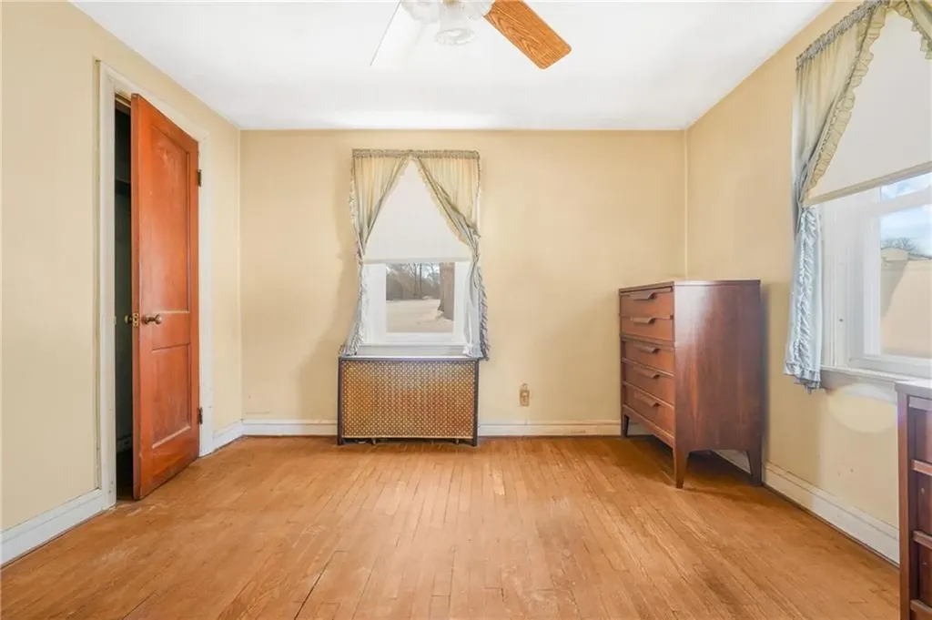 131 Pawtuxet Terrace West Warwick RI 02893