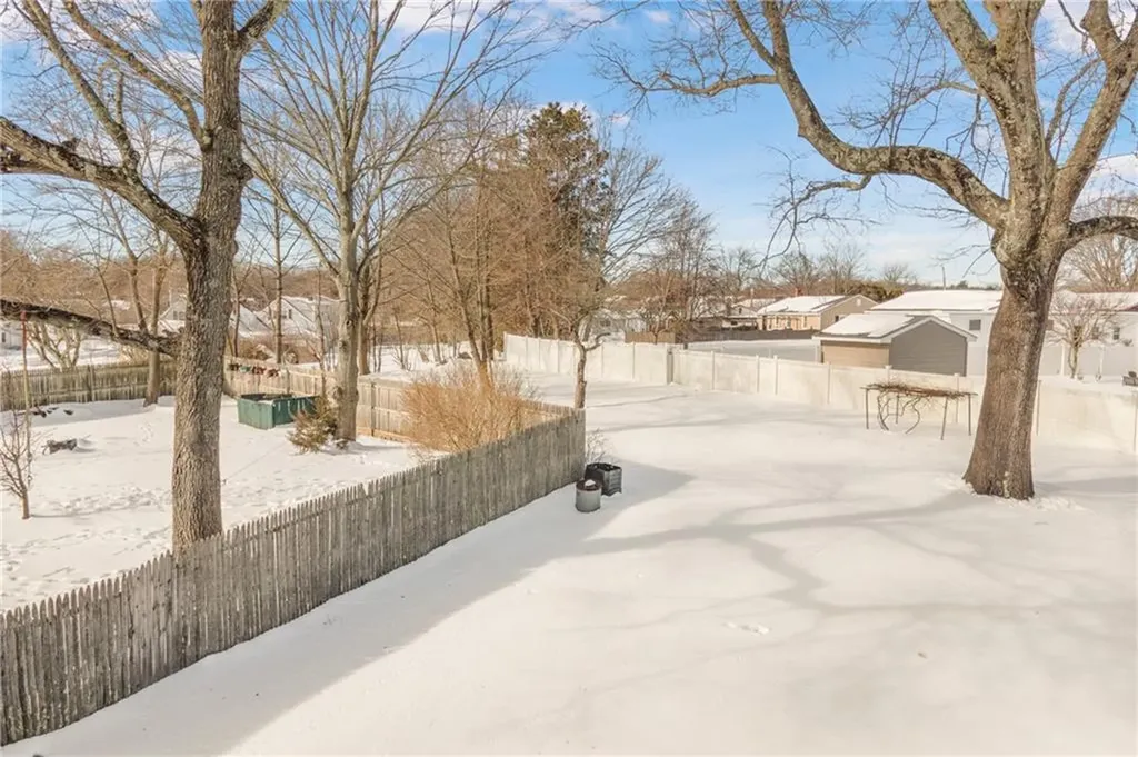 131 Pawtuxet Terrace West Warwick RI 02893