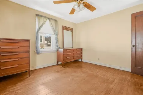 131 Pawtuxet Terrace West Warwick RI 02893