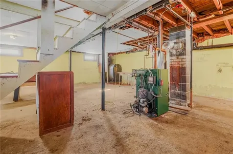 131 Pawtuxet Terrace West Warwick RI 02893