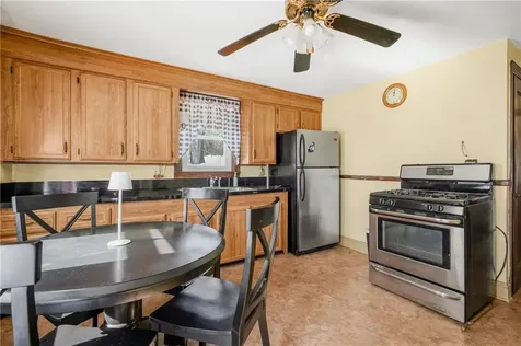 131 Pawtuxet Terrace West Warwick RI 02893