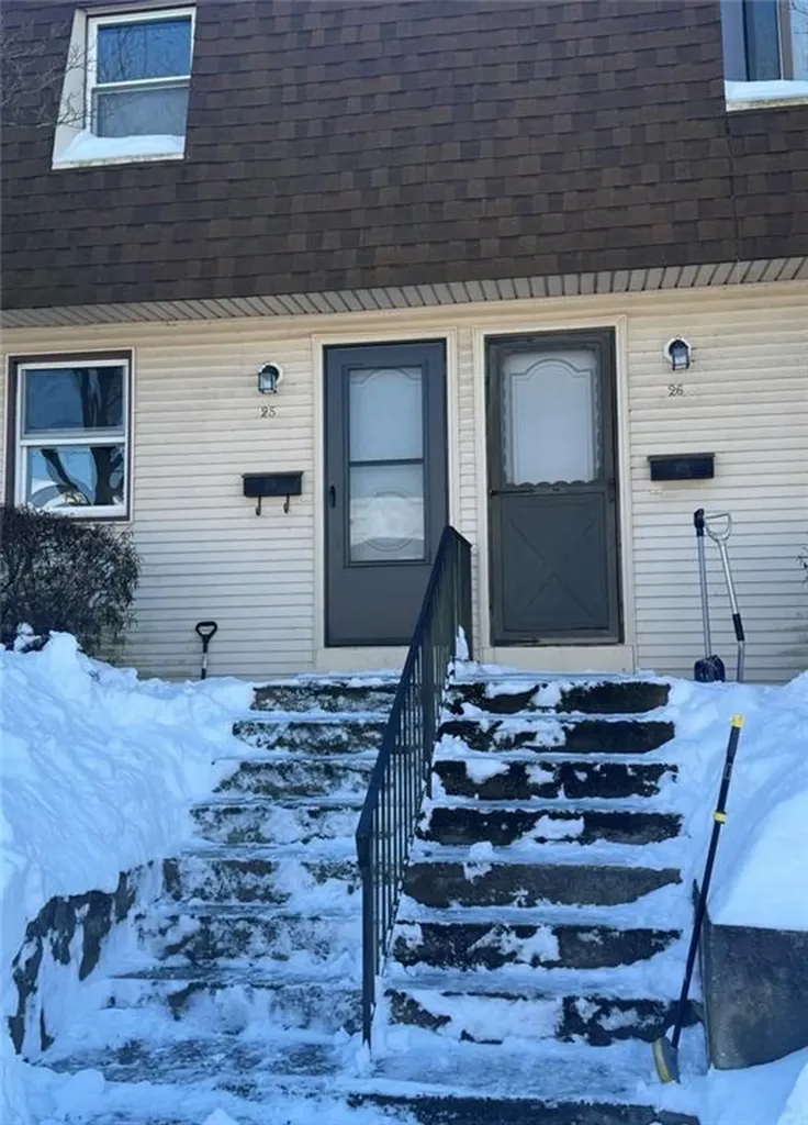 1588 Main Street West Warwick RI 02893