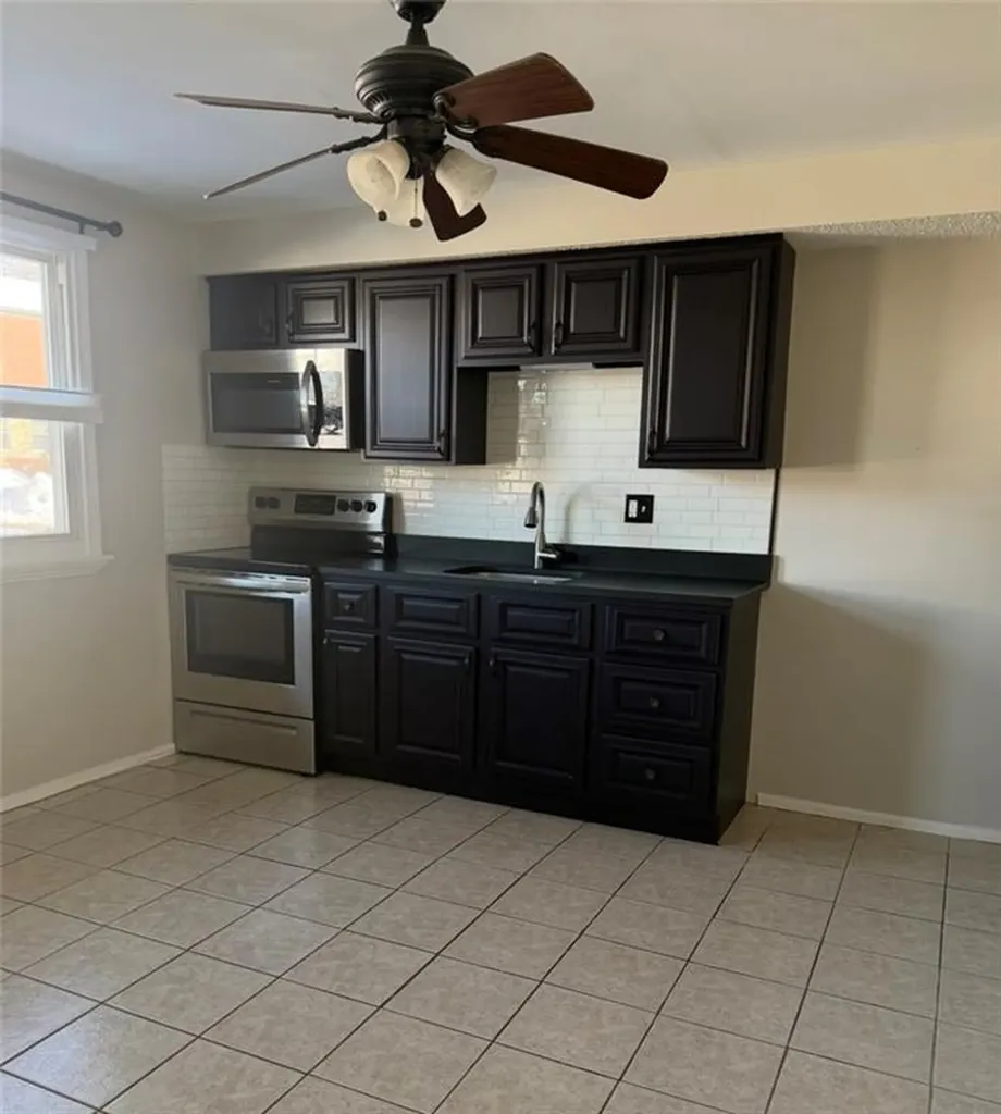 1588 Main Street West Warwick RI 02893