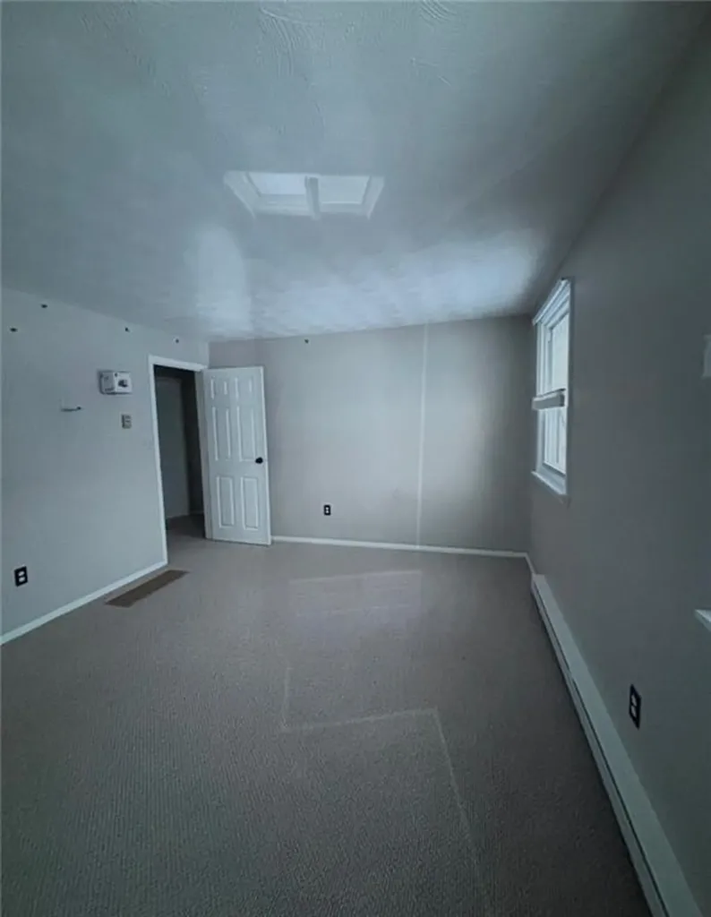 1588 Main Street West Warwick RI 02893