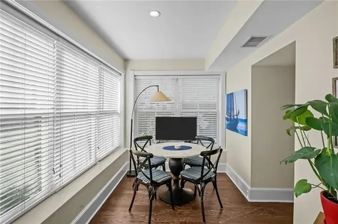 423 Hope Street Bristol RI 02809