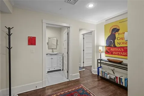 423 Hope Street Bristol RI 02809