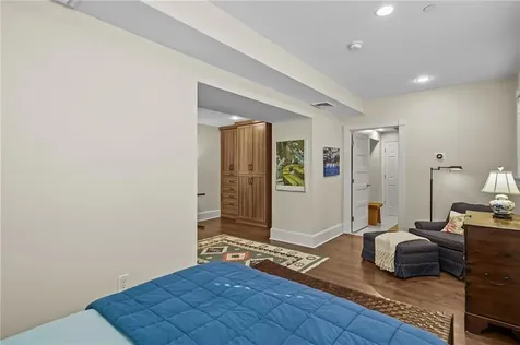 423 Hope Street Bristol RI 02809