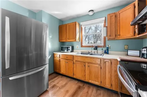 56 Warwick Street East Providence RI 02914