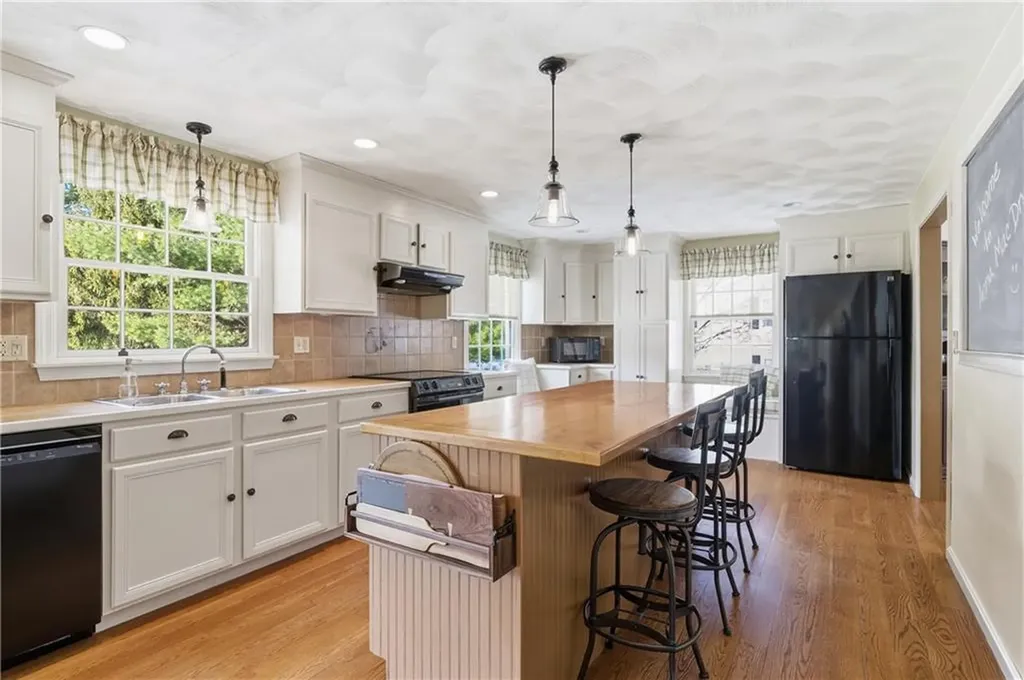 9 Anna Mac Drive Cumberland RI 02864