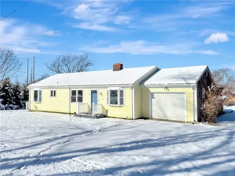 19 Brown Terrace Portsmouth RI 02871