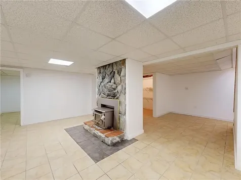 19 Brown Terrace Portsmouth RI 02871