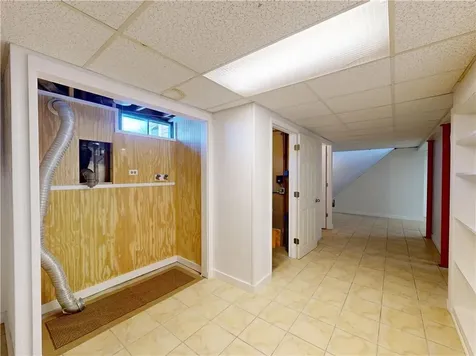 19 Brown Terrace Portsmouth RI 02871