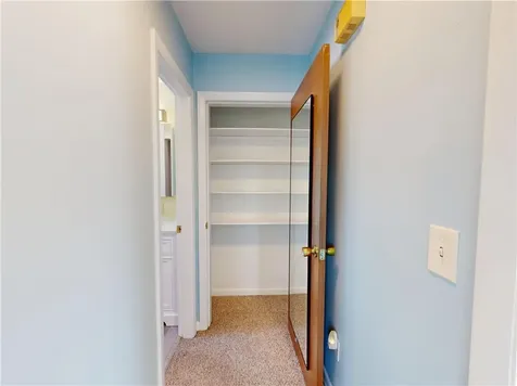 19 Brown Terrace Portsmouth RI 02871