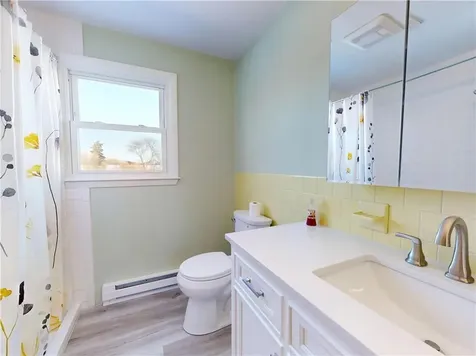 19 Brown Terrace Portsmouth RI 02871