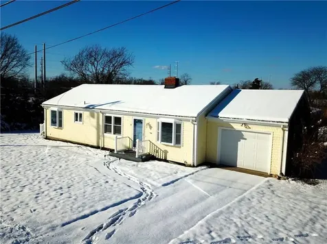 19 Brown Terrace Portsmouth RI 02871