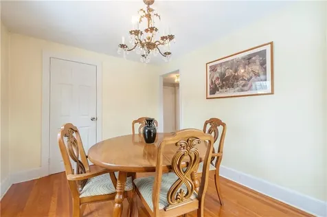 2 Westdale Avenue Seekonk MA 02771