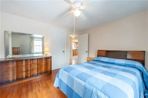 2 Westdale Avenue Seekonk MA 02771