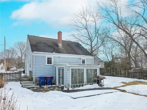 2 Westdale Avenue Seekonk MA 02771