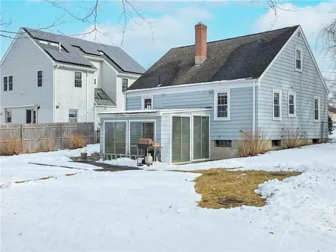 2 Westdale Avenue Seekonk MA 02771