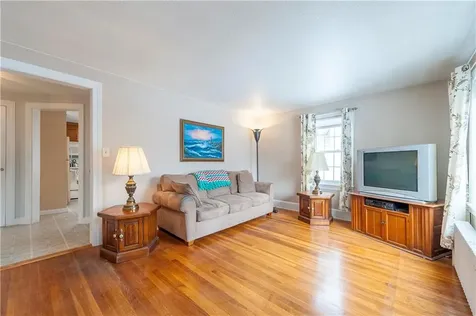 2 Westdale Avenue Seekonk MA 02771