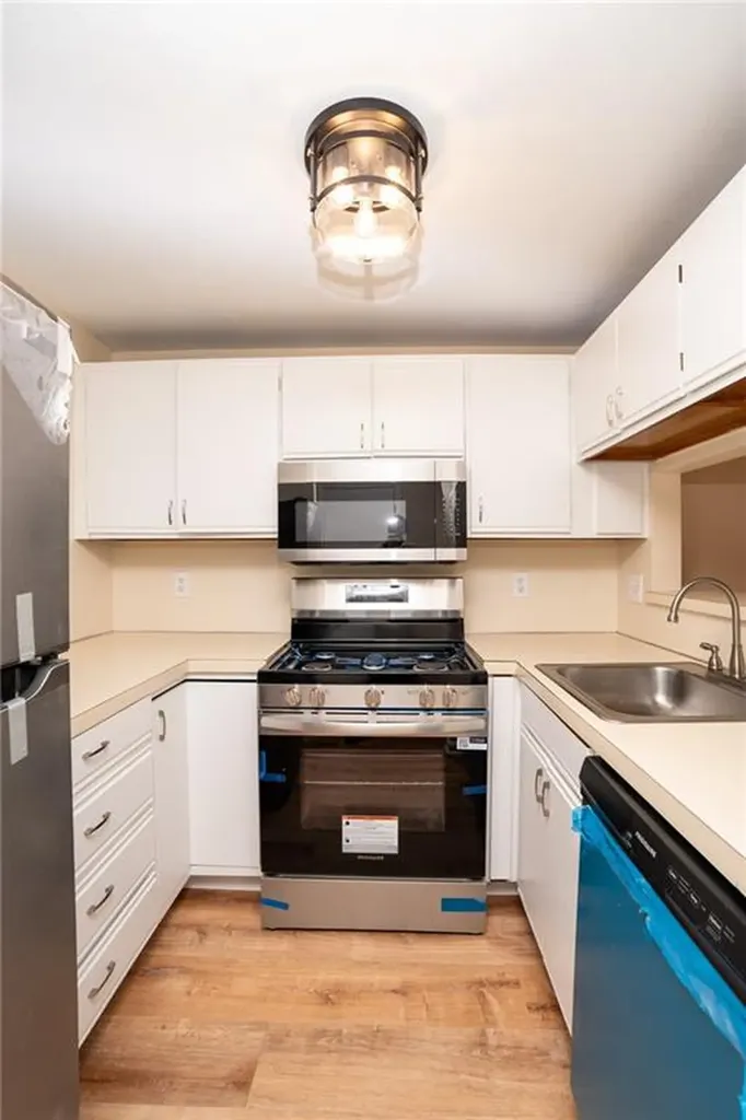 25 Sharon Street Cranston RI 02910