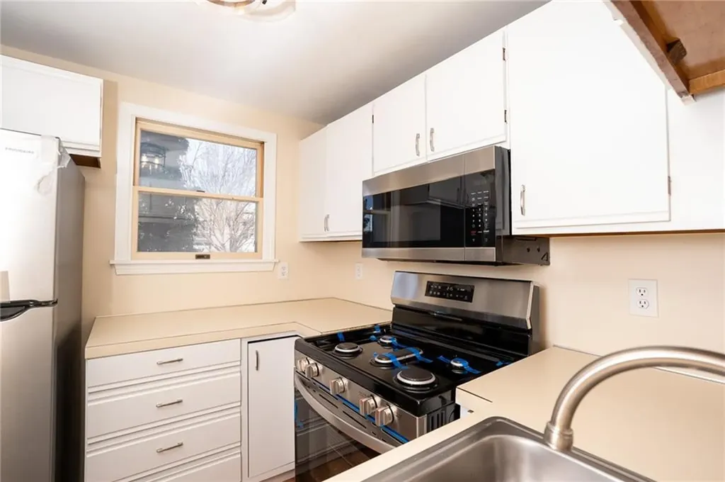 25 Sharon Street Cranston RI 02910