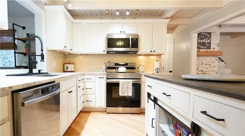 19 Turner Drive West Warwick RI 02893