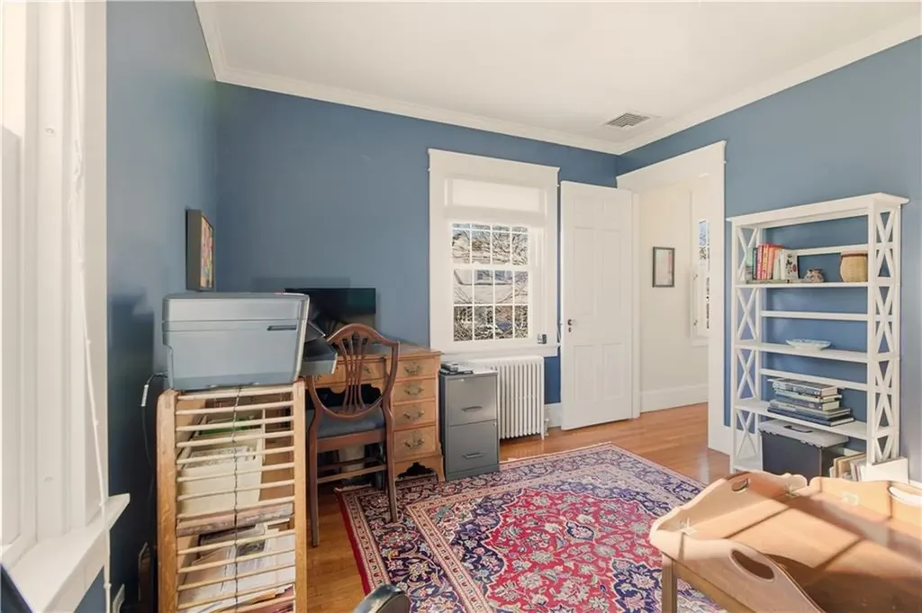 198 Gibbs Avenue Newport RI 02840