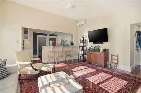 198 Gibbs Avenue Newport RI 02840