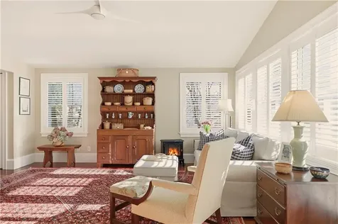 198 Gibbs Avenue Newport RI 02840