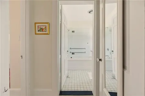 198 Gibbs Avenue Newport RI 02840