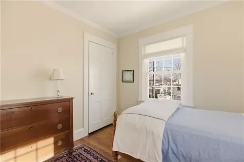 198 Gibbs Avenue Newport RI 02840