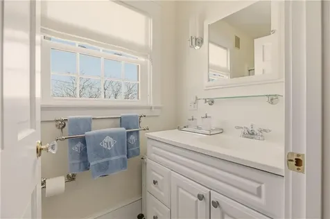 198 Gibbs Avenue Newport RI 02840