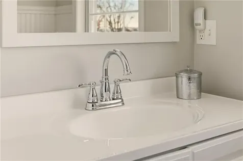 198 Gibbs Avenue Newport RI 02840