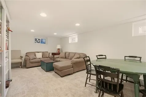 198 Gibbs Avenue Newport RI 02840