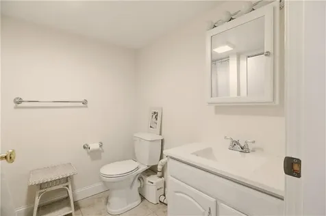 198 Gibbs Avenue Newport RI 02840